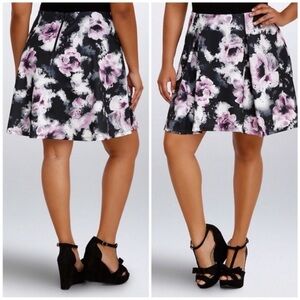 Torrid Floral Skater Swing Skirt Purple Black
Watercolor Print Plus Size 1X